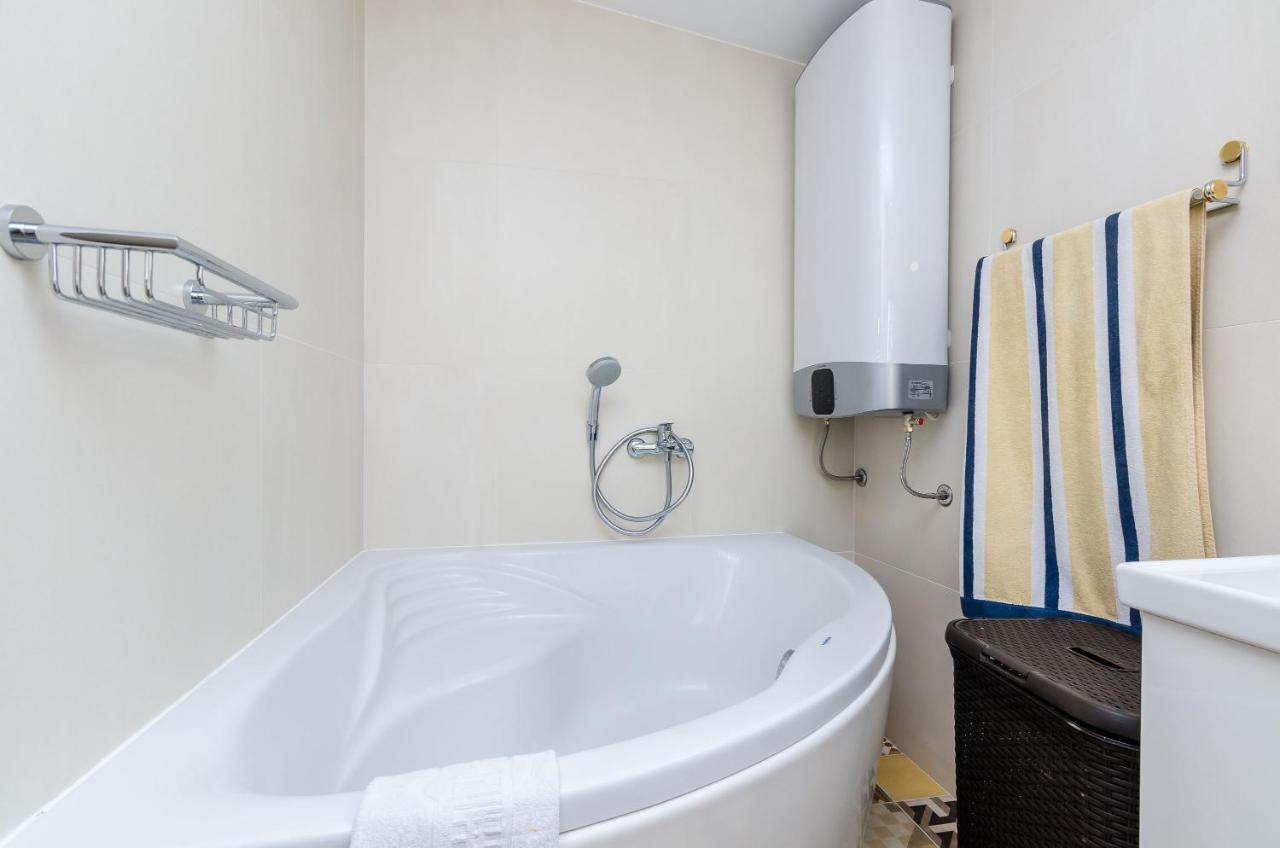 Apartment & Room Sunset Beach Dubrovnik Exterior photo